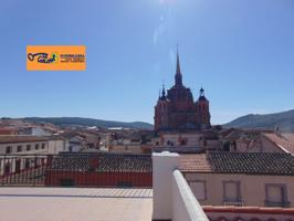 Casa en venta en San Carlos del Valle, Carretera photo 0