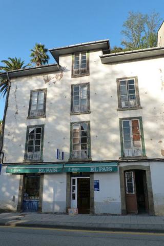 Casa en venta en Valdés, Trevias photo 0