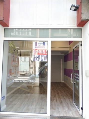 Local comercial en venta en Oviedo, Centro photo 0