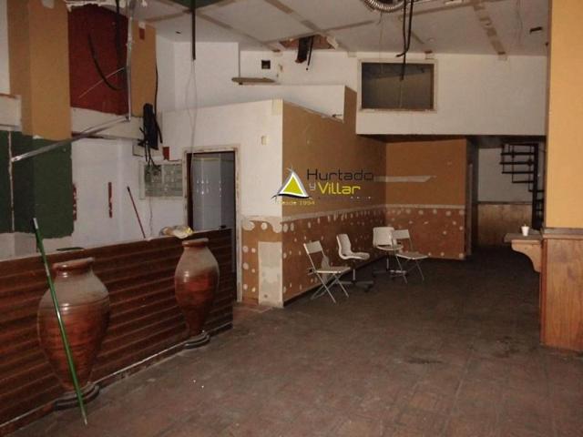 Local comercial en venta en Úbeda, Ubeda photo 0