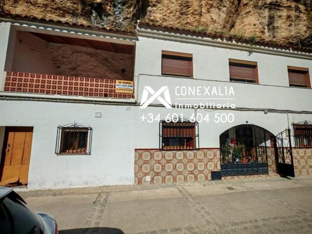 Casa en venta en Setenil de las Bodegas, Setenil photo 0