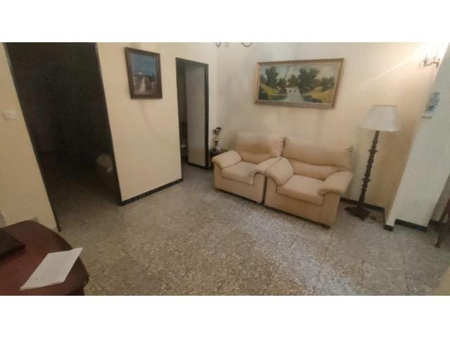 Casa en venta en Morón de la Frontera photo 0