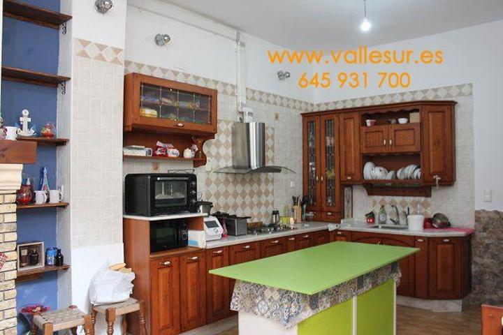 Casa en venta en Piñar, Melegis photo 0