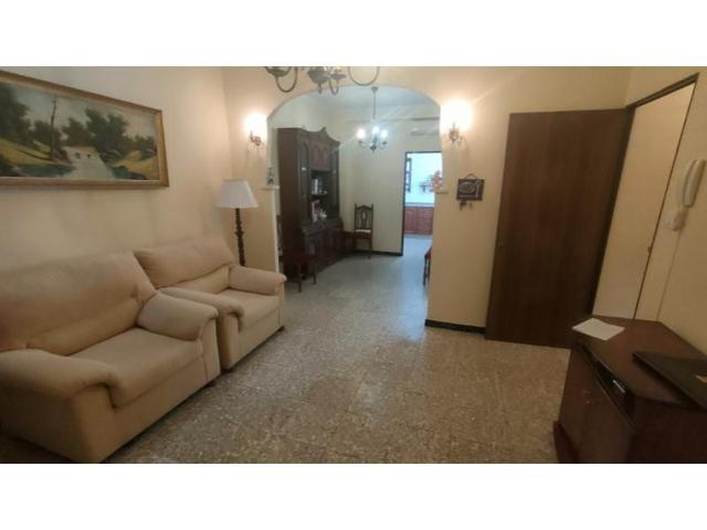 Casa en venta en Morón de la Frontera photo 0