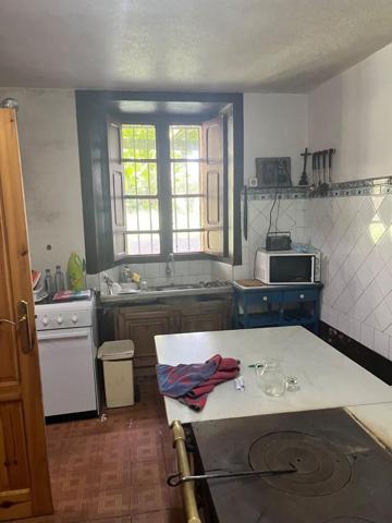 Casa con terreno en venta en Silleda photo 0