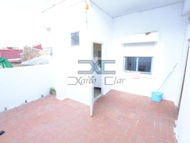 Casa en venta en Llombai photo 0