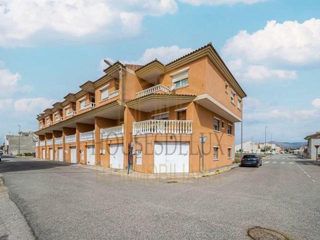 Chalet en venta en Granja de Rocamora photo 0