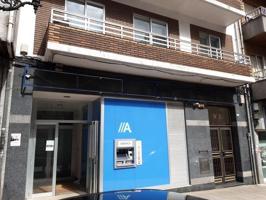 Local comercial en venta en Lalín photo 0