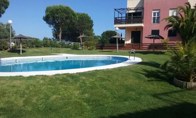 Apartamento en venta en Lepe, Islantilla - Campo de Golf photo 0