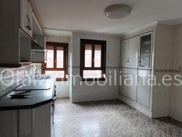 Piso en venta en Balmaseda, Balmaseda photo 0
