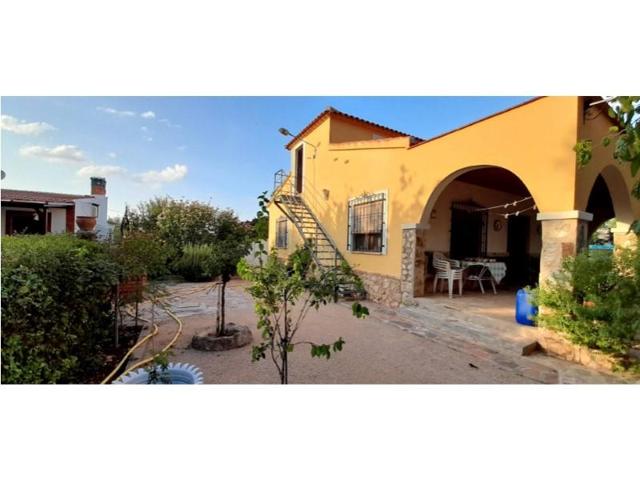 Chalet en venta en Villarrobledo photo 0