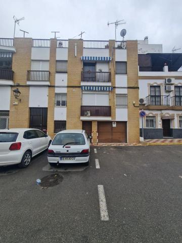Piso en venta en Alcalá del Río, Avenida Andalucia photo 0