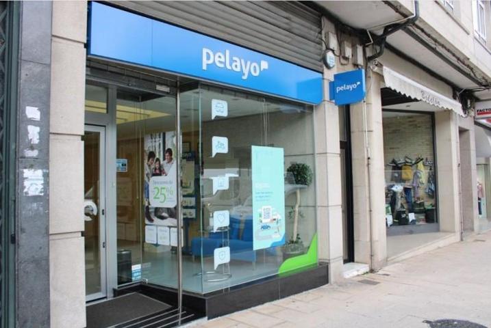 Local comercial en venta en Lugo, Lugo photo 0