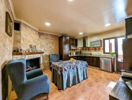 Piso en venta en Arenas del Rey, Centro photo 0