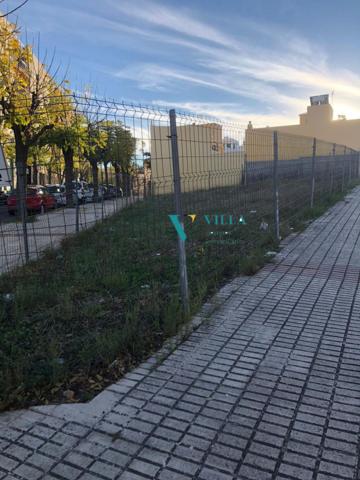 Terreno en venta en Alcalá de Guadaira, Zacatin photo 0