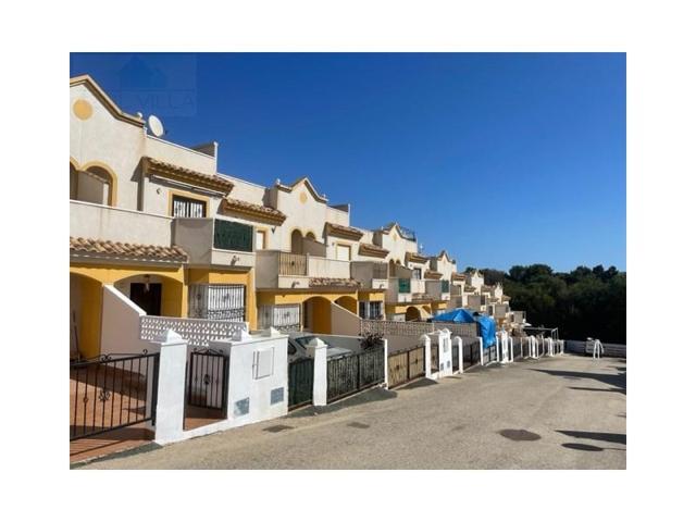 Bungalow en venta en Torrevieja, Los Balcones photo 0
