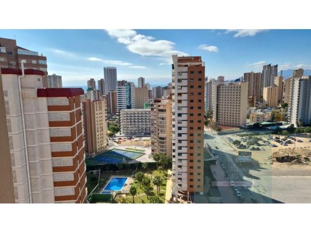 Apartamento en venta en Benidorm photo 0
