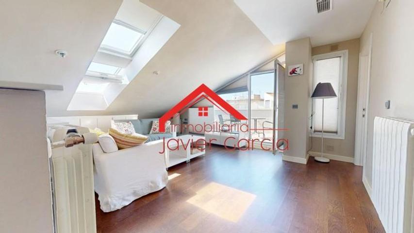 Aticos en venta en Villafranca de los Barros, Centro photo 0