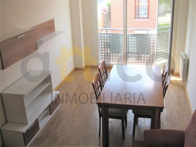 Piso en venta en Renedo de Esgueva photo 0