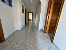 Casas de pueblo en venta en Benamocarra photo 0