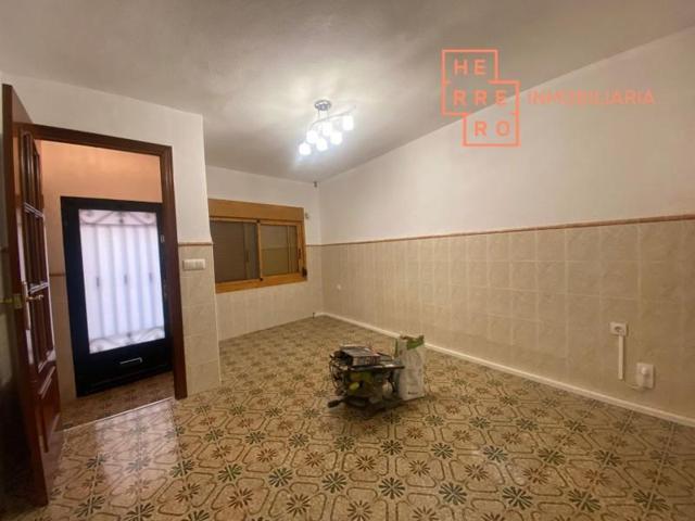 Casa en venta en Alcora, L'alcora photo 0