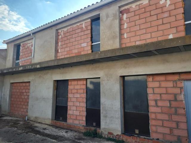 Casa en venta en Granja de Torrehermosa, Granja De Torrehermosa photo 0