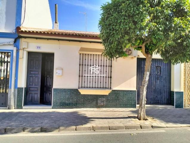 Casa en venta en Pilas, Pilas photo 0