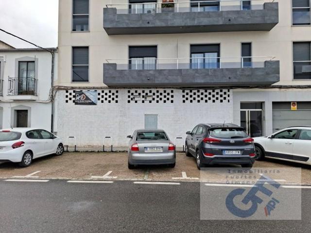 Local comercial en venta en Pozoblanco photo 0