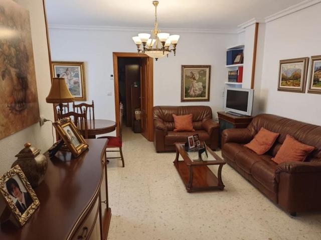 Apartamento en venta en Jaén, San Ildefonso photo 0