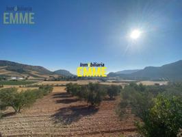 Chalet en venta en Cuevas del Becerro photo 0