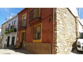 Chalet en venta en Rus photo 0