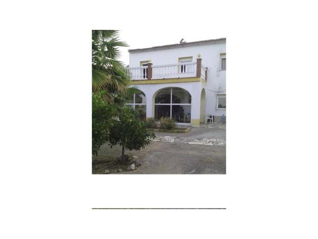 Chalet en venta en Pozoblanco photo 0