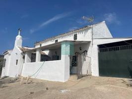 Casa con terreno en venta en Priego de Córdoba photo 0
