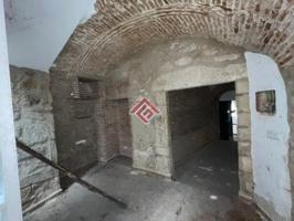 Edificio en venta en Trujillo, Plaza Mayor photo 0