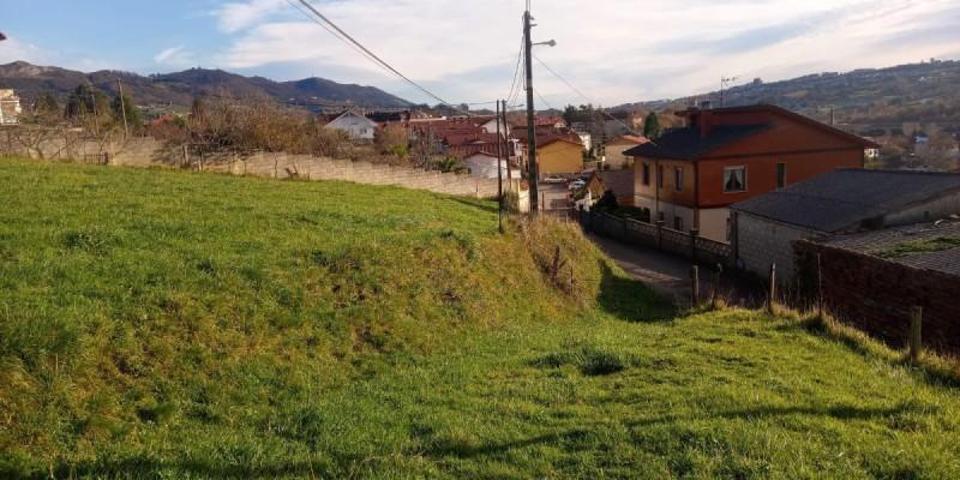 Chalet en venta en Oviedo, San Claudio photo 0