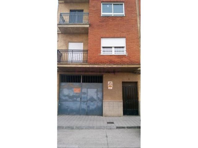 Local comercial en venta en Cheste photo 0