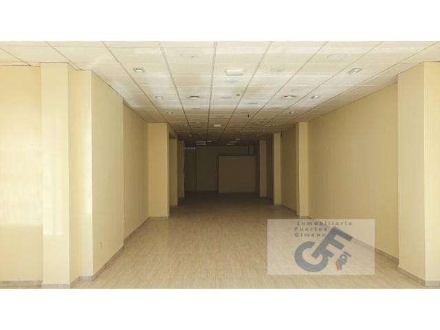 Local comercial en venta en Pozoblanco photo 0