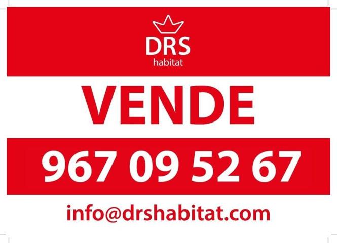 Local comercial en venta en Albacete, El pilar photo 0