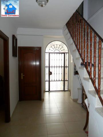 Casa en venta en Arahal, Arahal photo 0