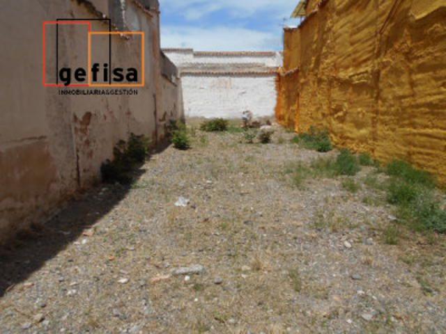 Terreno en venta en Valdepeñas, Buena photo 0