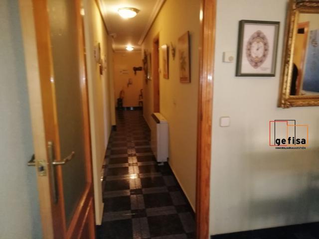 Piso en venta en Valdepeñas, 1ro De Julio photo 0