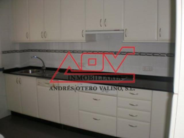 Piso en venta en Ferrol, Centro photo 0