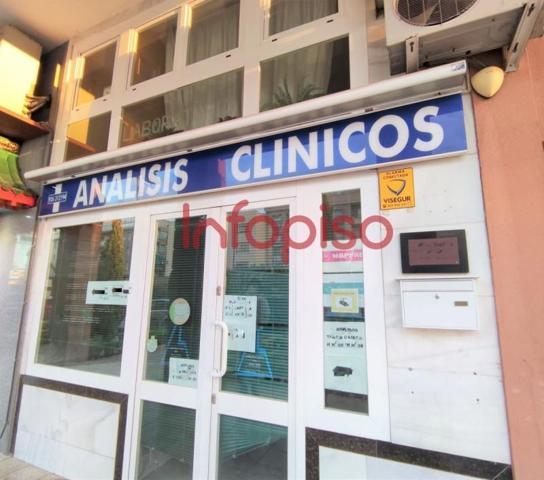 Local comercial en venta en Valdepeñas, 1ro De Julio photo 0