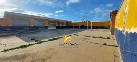 Nave industrial en venta en Huesa, Huesa photo 0