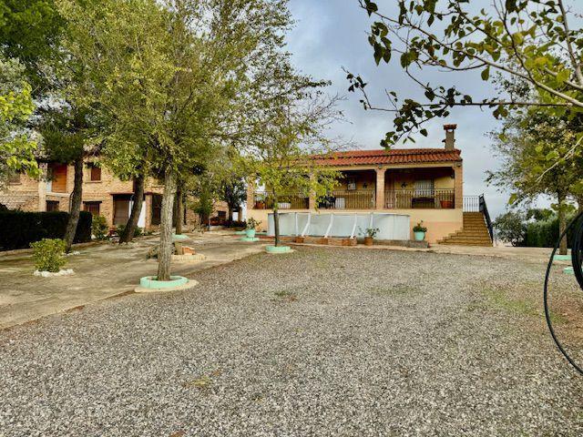 Casa en venta en Santa Cruz de Mudela, Las Virtudes photo 0