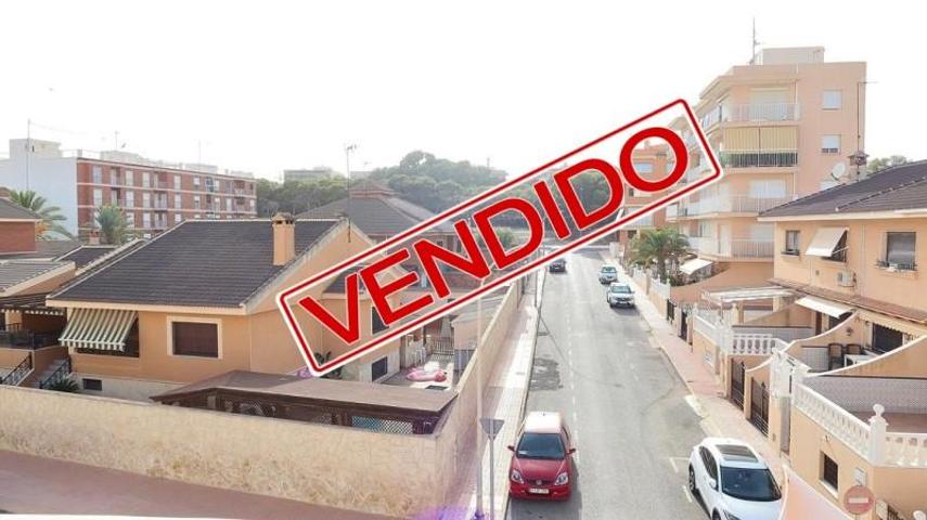 Duplex en venta en Guardamar del Segura, Guardamar Del Segura photo 0