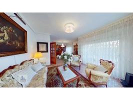 Piso en venta en Chiva photo 0