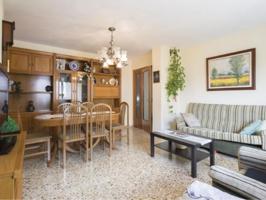 Piso en venta en Torelló photo 0