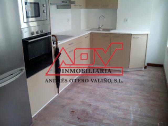 Piso en venta en Ferrol, Centro photo 0