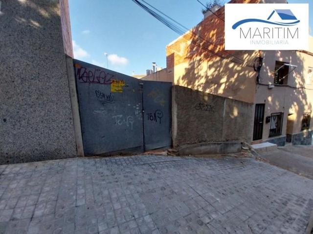 Terreno en venta en Mataró, Oest - La Llantia photo 0